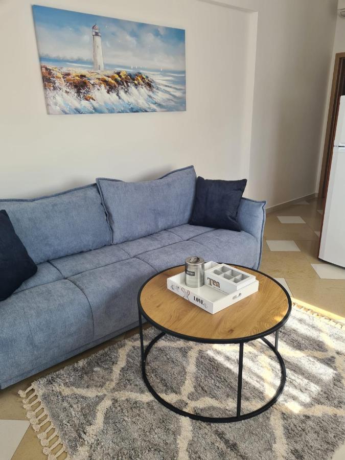 Apartmani Ruzmarin Vir Eksteriør bilde