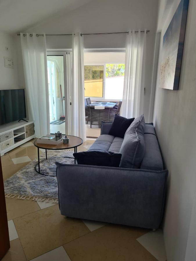 Apartmani Ruzmarin Vir Eksteriør bilde